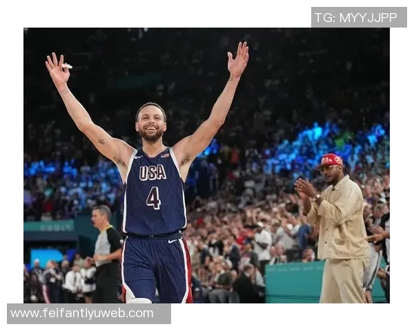 库里半场表现抢眼7投5中贡献14分2助攻三分球命中率高达60成为全队得分王