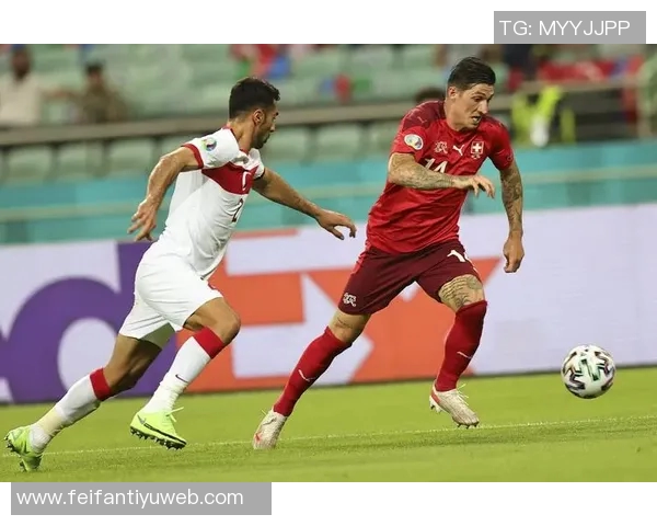 凯恩与宽萨室内训练状态不明出战威尔士之战存疑